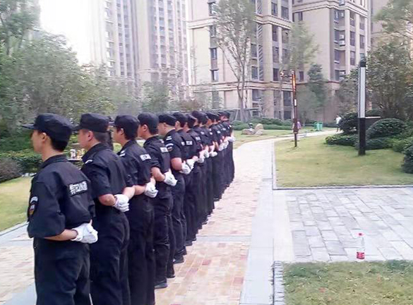 小區(qū)保安